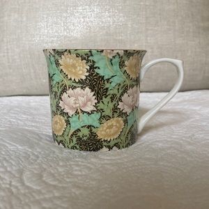 PAIR V&A William Morris Fine Bone China Cups